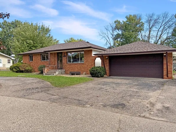 6516 Georgia Ave N, Brooklyn Park, MN 55428