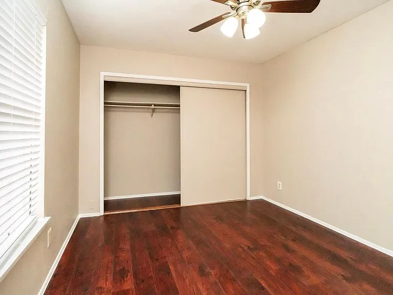 3207 Forest Creek Dr — Photo 7