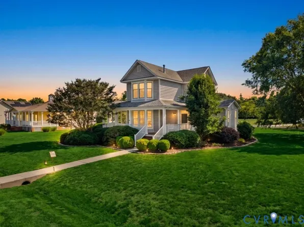 436 Mollys Way, Saluda, VA 23149