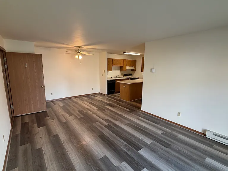 131 Elm St #1 — Photo 3