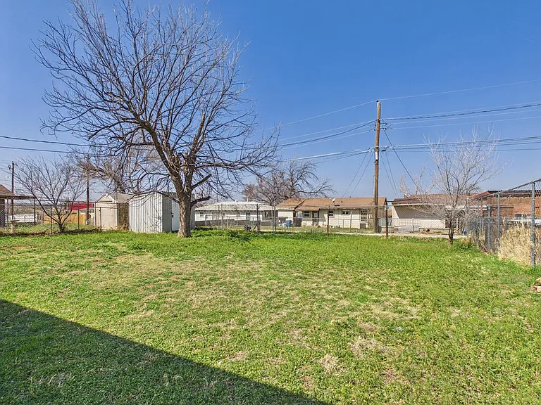 805 San Carlos St — Photo 16