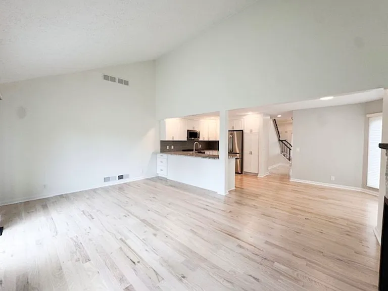 2 Shanbrook Dr — Photo 13