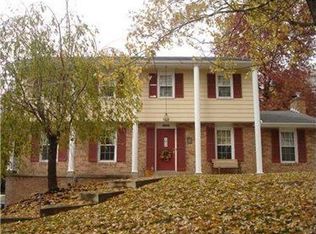 6000 Pudding Stone Ln, Bethel Park, PA 15102