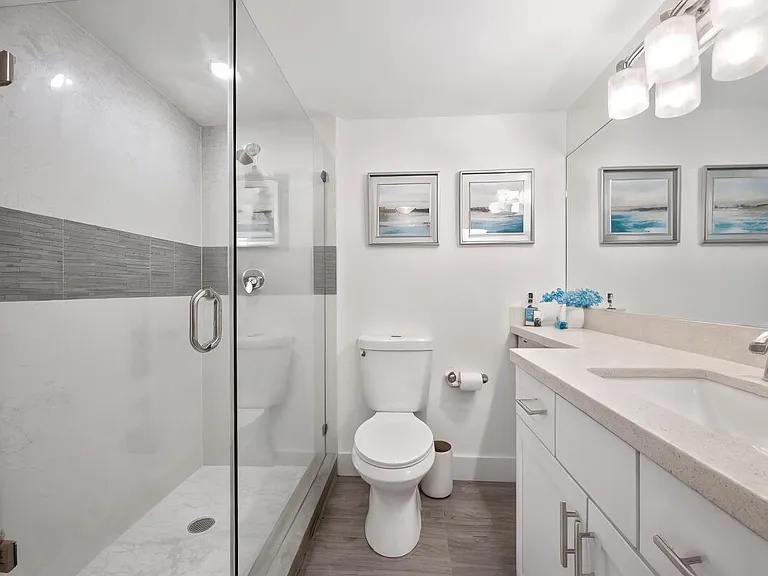 11397 Pond View Dr #E103 — Photo 42