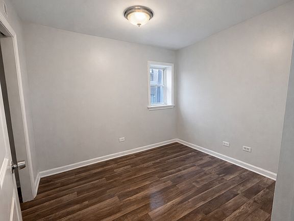 4th image of 2219 S Saint Louis Ave #1