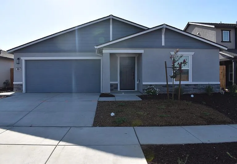 4027 Bayonet Dr — Photo 1