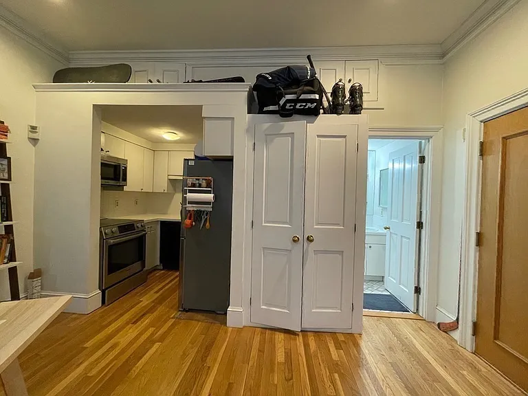 449 Beacon St #6 — Photo 22