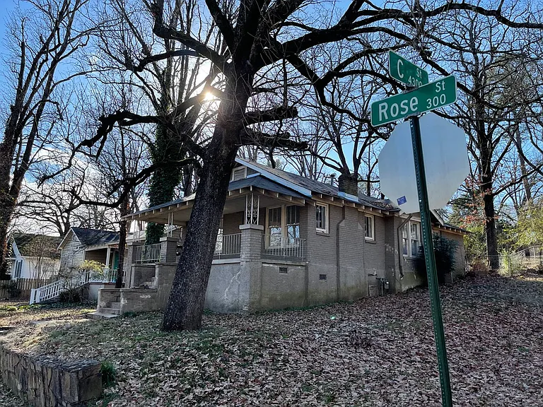 322 Rose St — Photo 22