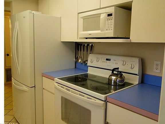 4th image of 6104 Whiskey Creek Dr APT 106