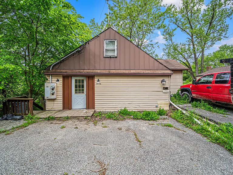 Stone Rd — Photo 3