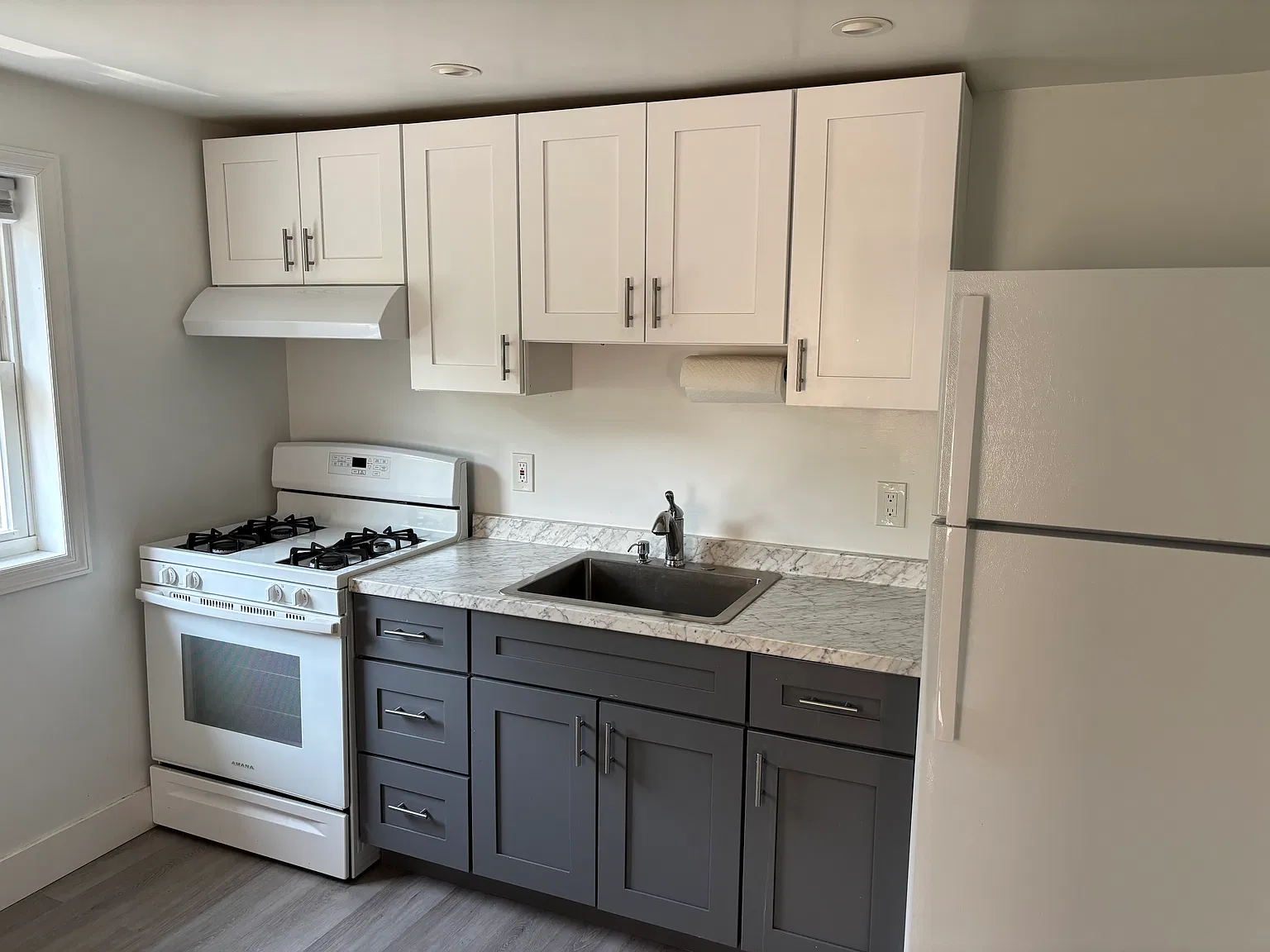 2 bed, 1230 sqft, $2,000 — Photo 1