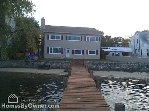 2058 Poplar Ridge Rd photo 1