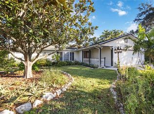 8321 Brandeis Cir E, Sarasota, FL 34243