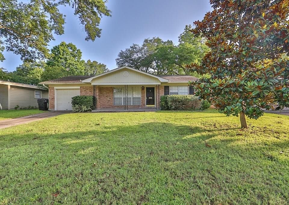 1st image of 5414 De Milo Dr