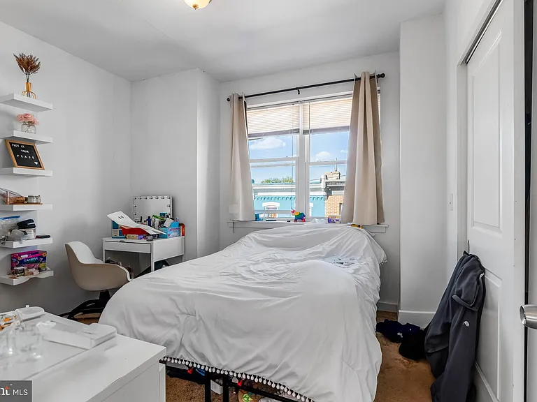 1724 Monument St #B2 — Photo 18