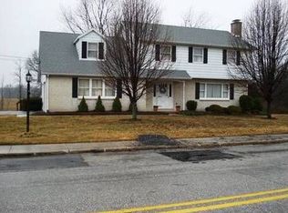 515 Herrs Ridge Rd, Gettysburg, PA 17325