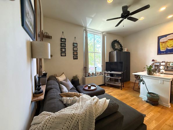 5 S Main St APT 3