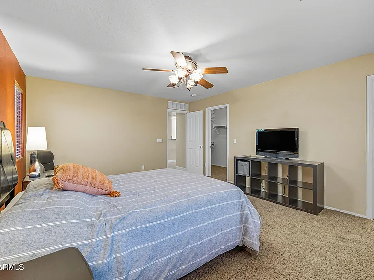 45023 W Miramar Rd — Photo 12