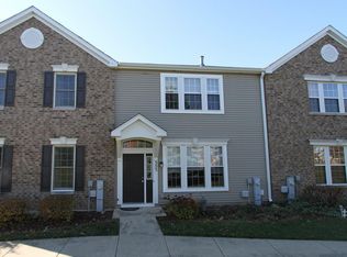 353 Springbrook Trl S, Oswego, IL 60543