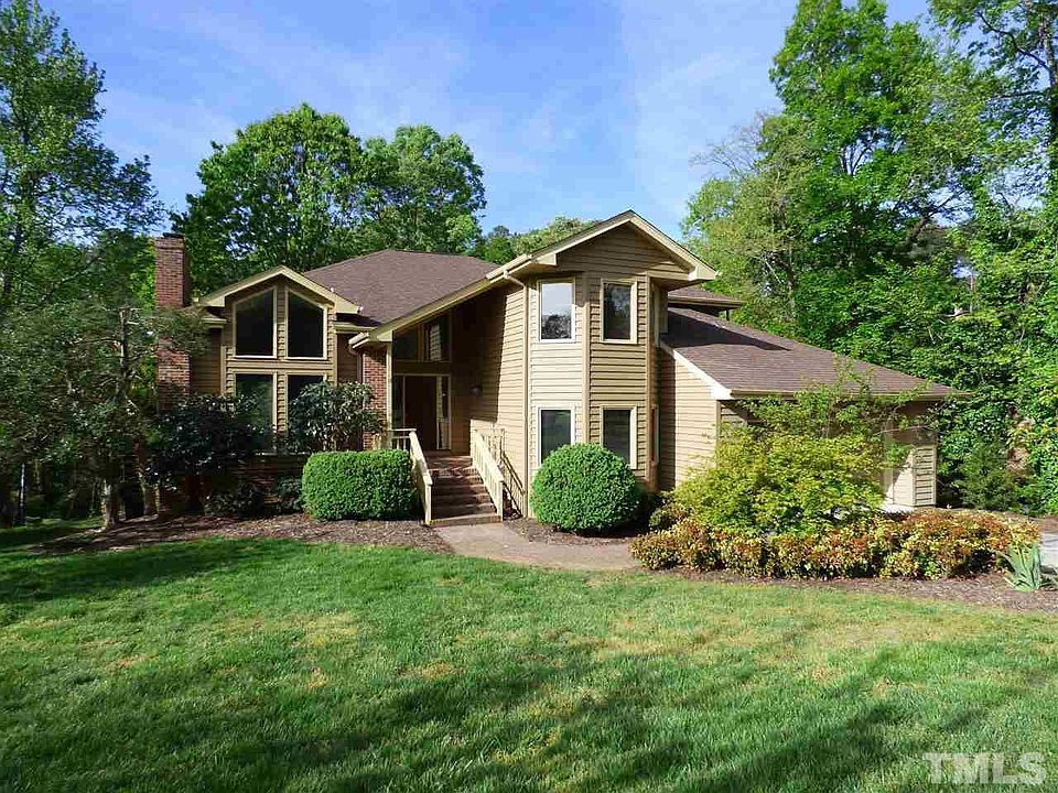 1st image of 109 Derby Ln