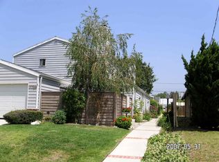 17729 Kingsbury St APT 3, Granada Hills, CA 91344