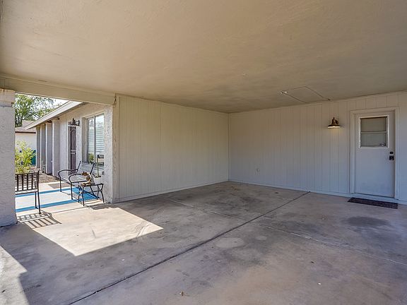 4th image of 3433 E Emelita Ave