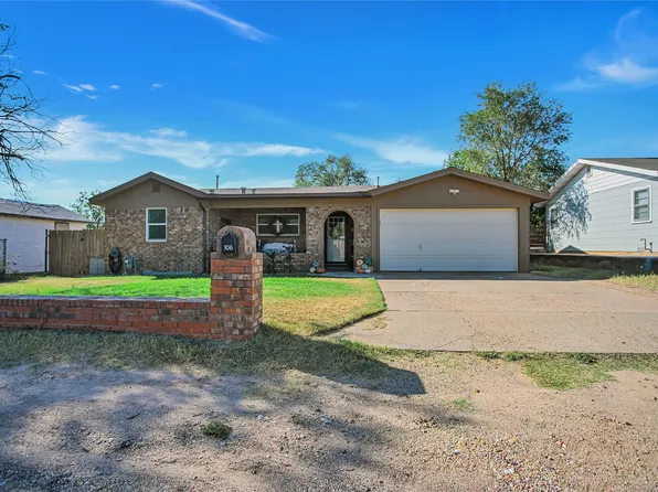 106 35th St, Snyder, TX 79549