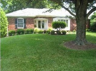 2418 Stannye Dr, Northfield, KY 40222