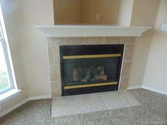 3rd image of 2105 N 6th St