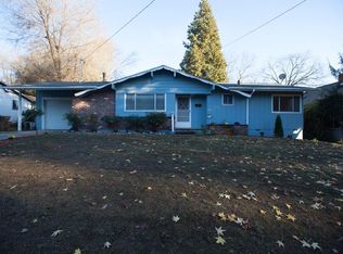 749 NW 3rd St, Grants Pass, OR 97526