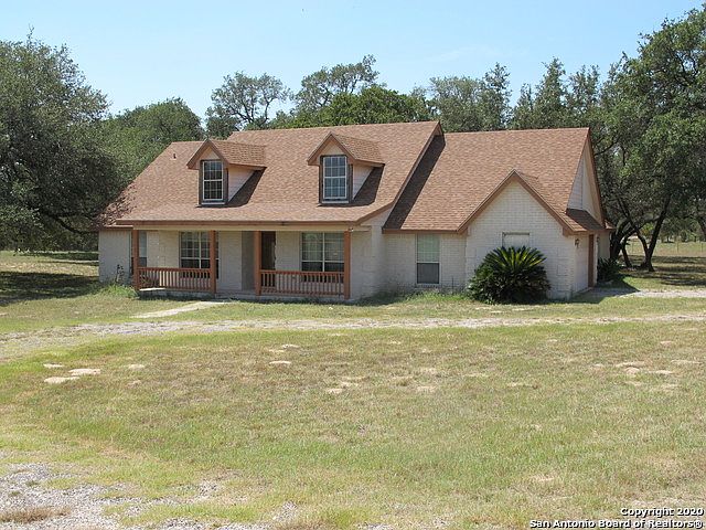 1st image of 206 Tipperary Ln
