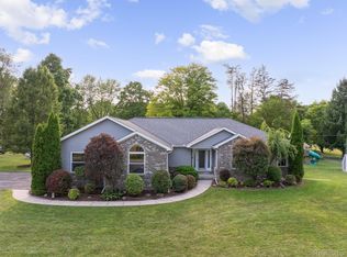 1986 Baldwin Rd, Lapeer, MI 48446