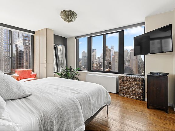 4th image of 445 5th Ave #28C