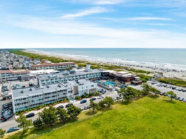 125 80th St APT B1, Avalon, NJ 08202