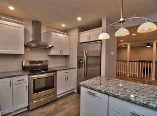 2222 Clearview Dr, East Stroudsburg, PA 18302