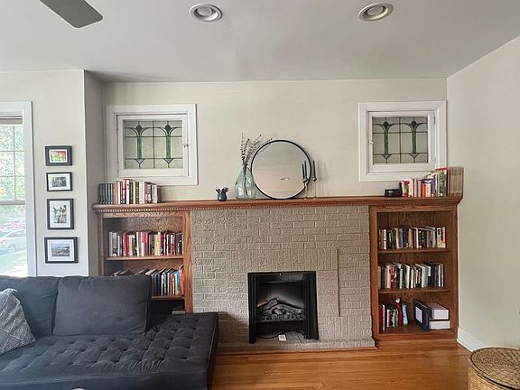 2nd image of 2737 W Winnemac Ave APT 2