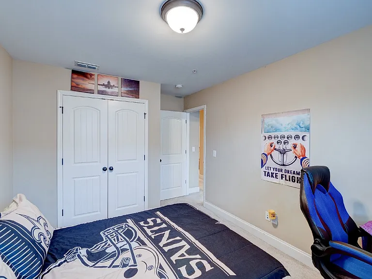 206 Bixby Private Ln — Photo 32