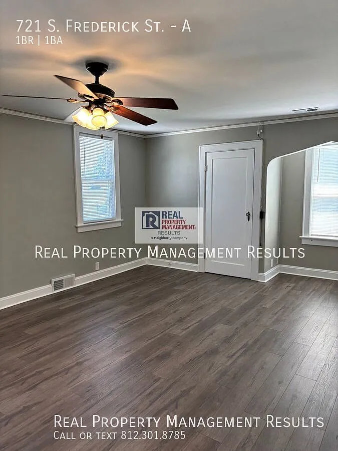 721 S Frederick St — Photo 3