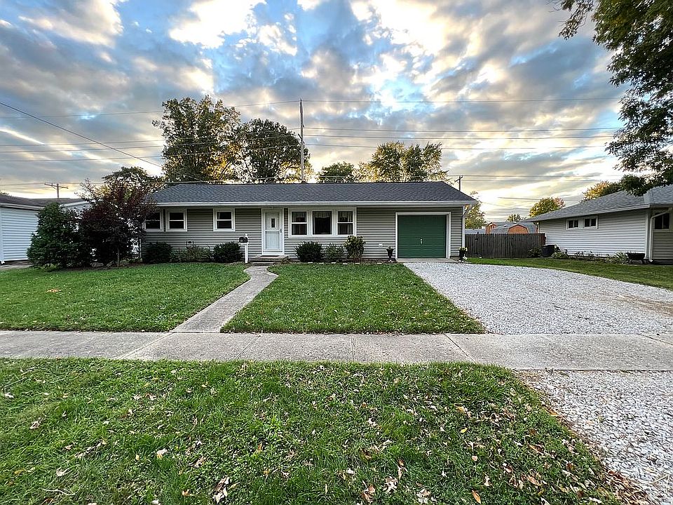 1st image of 312 Holiday Dr
