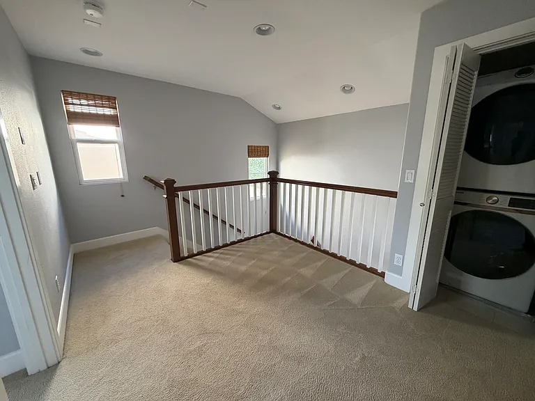 1179 Campbell Ave — Photo 19