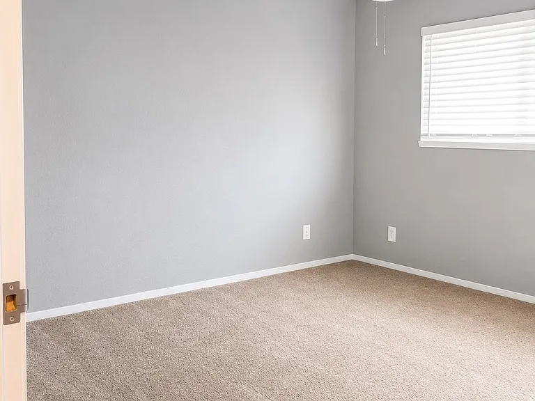 Wellsbury Apartment Homes — Photo 25