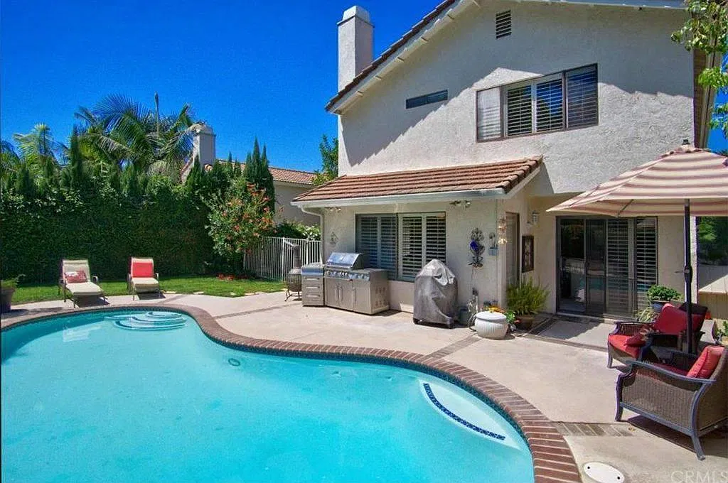 24862 Vista Rancho — Photo 4