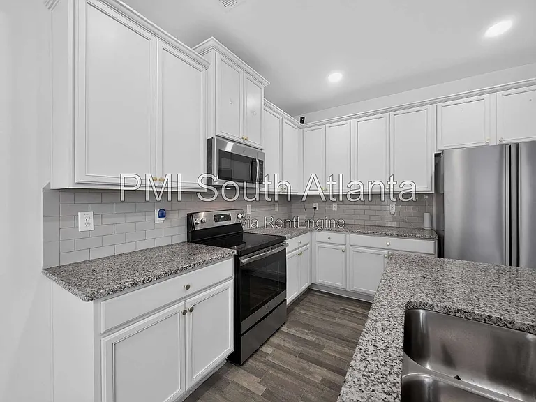4925 Lower Elm St — Photo 11