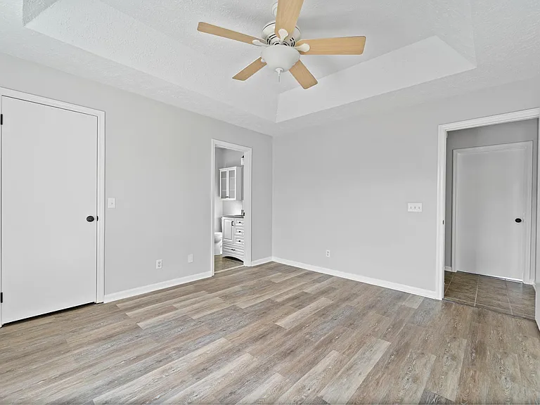 104 Forestay Ct — Photo 10