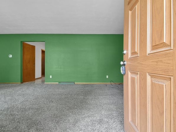 695 Hollywood Ln, Mansfield, OH 44907