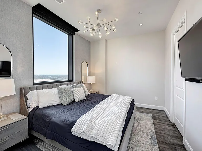 1211 Caroline St #1501 — Photo 11