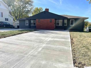 2108 S 50th St, Omaha, NE 68106