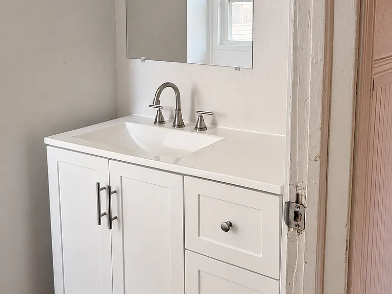 215 SE 38th St #215 — Photo 5