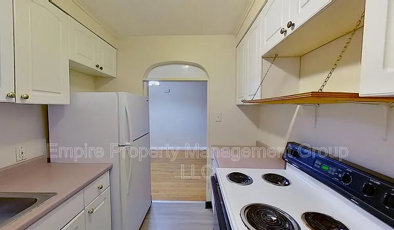 31 Parkwood St #3 — Photo 4