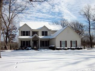 716 Ridgeway Trl, McHenry, IL 60050